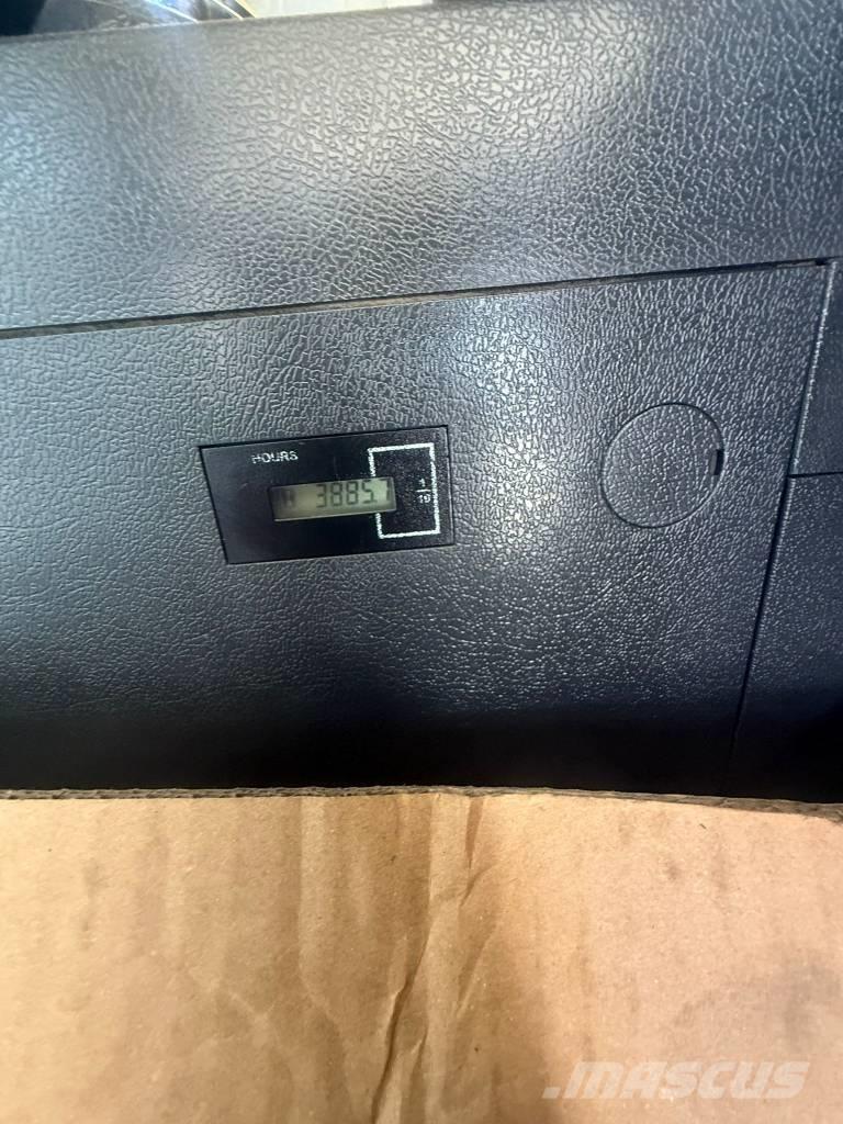 Hyundai HX 160 AL Bagri goseničarji