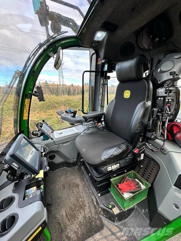 John Deere 1270 G Harvesterji