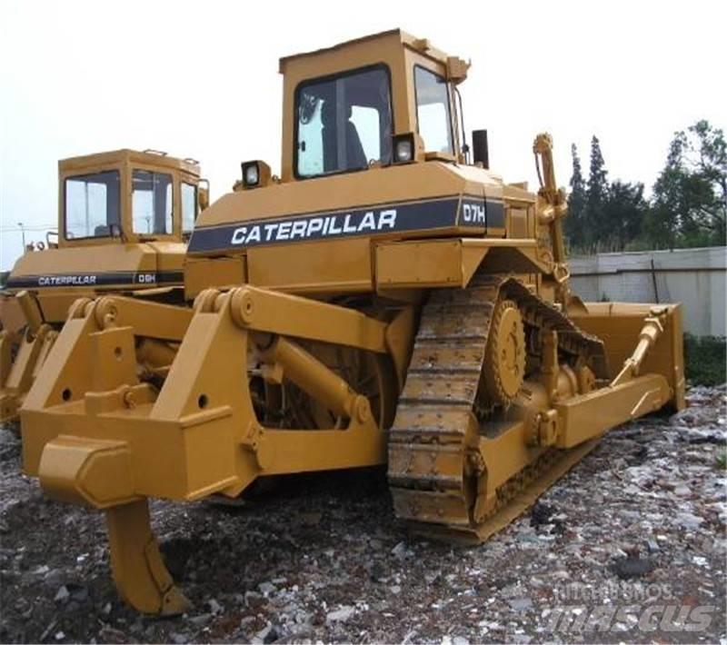 CAT D7H Buldožerji goseničarji