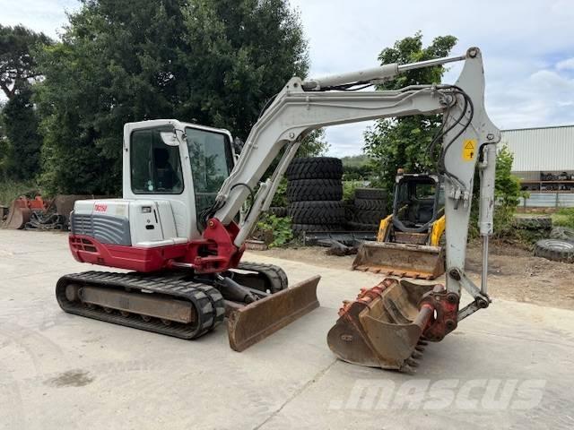 Takeuchi TB 250 Mini bagri <7t