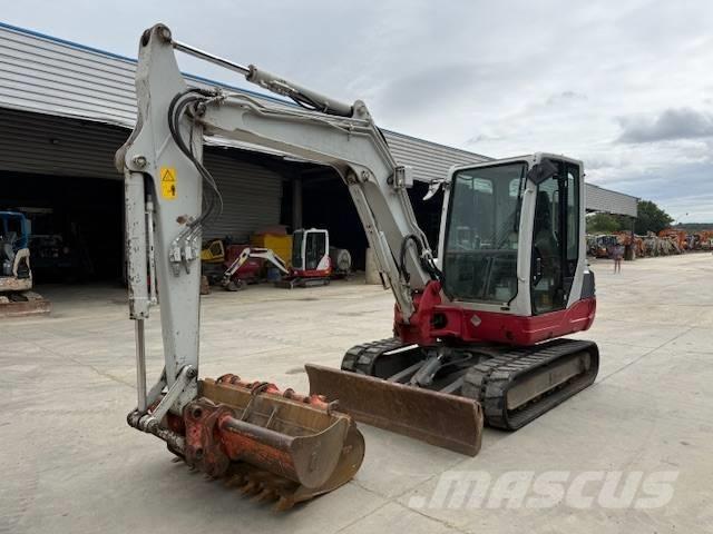 Takeuchi TB 250 Mini bagri <7t