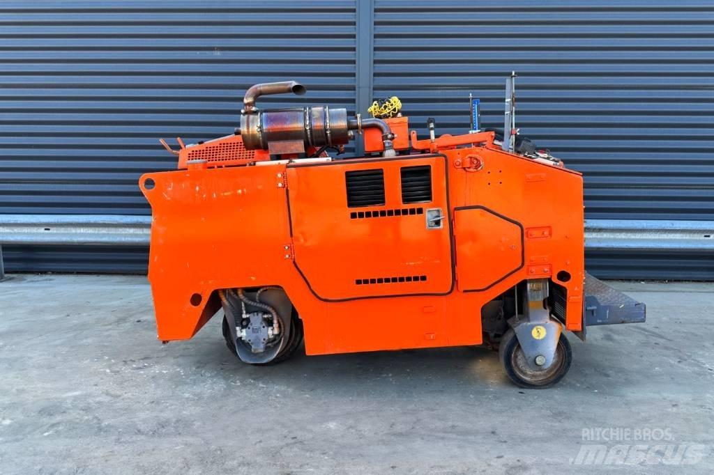 Wirtgen W 350 Freze za asfalt