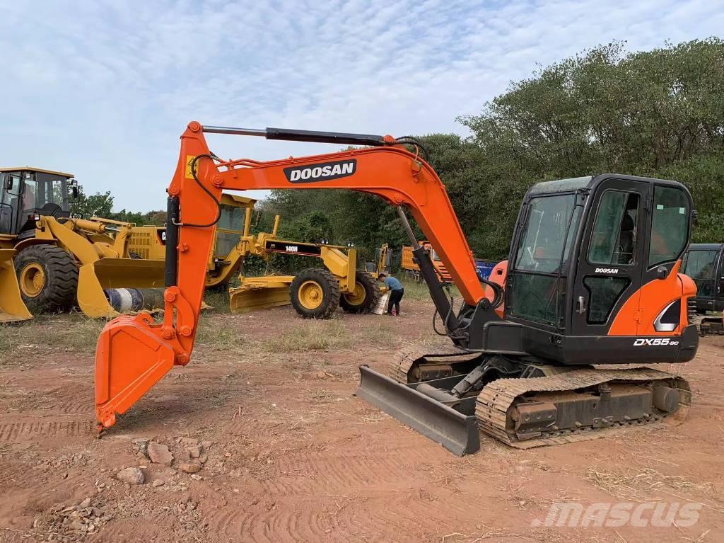 Doosan DX 55 Mini bagri <7t