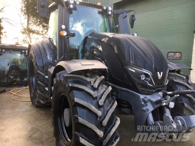 Valtra T 234 V Traktorji
