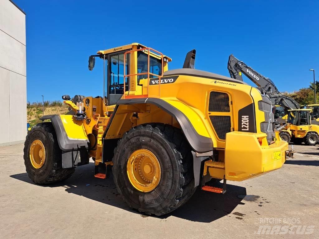 Volvo L 220 H Kolesni nakladalci