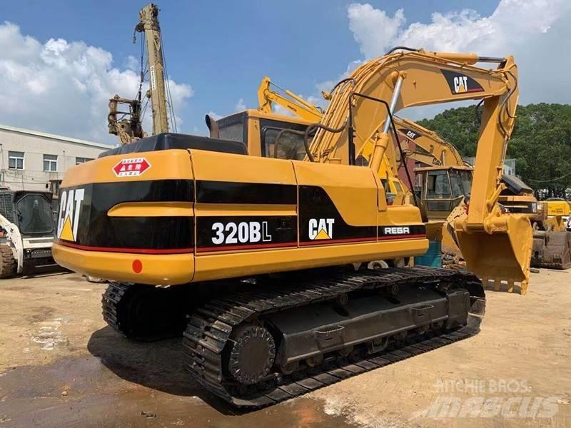 CAT 320 B Bagri goseničarji
