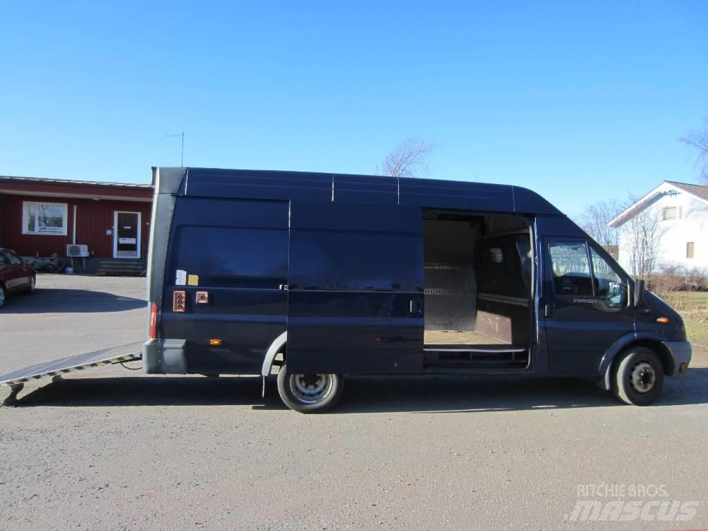 Ford Transit Zabojni kombi
