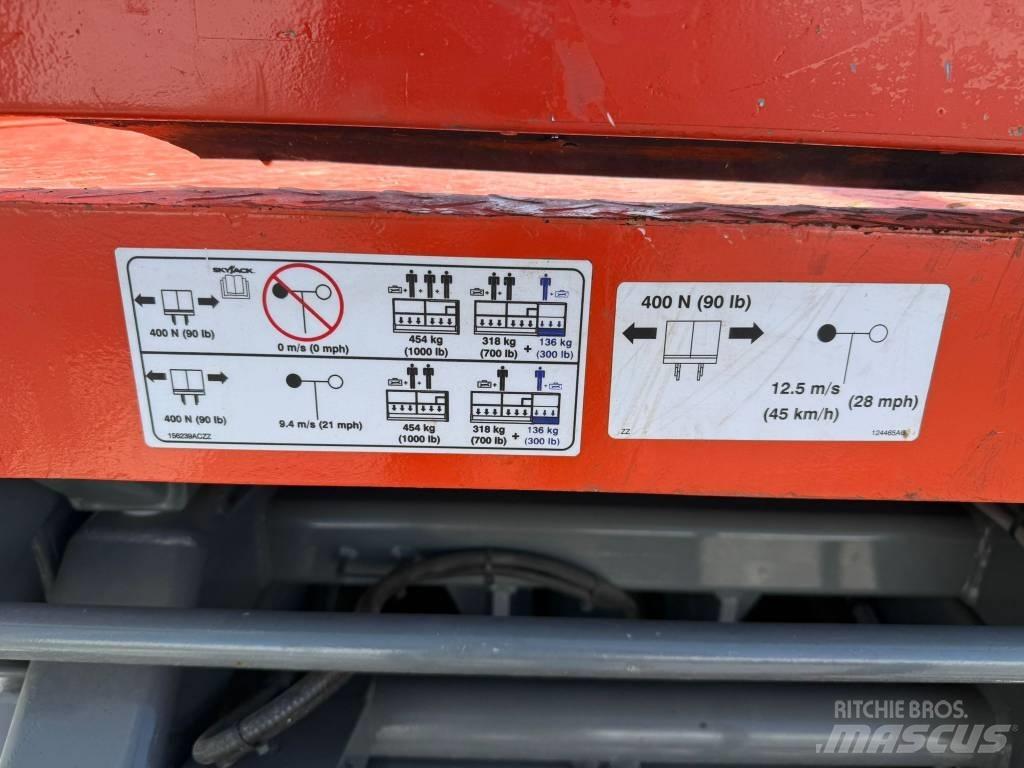 SkyJack SJ 4626 Škarjaste dvižne ploščadi