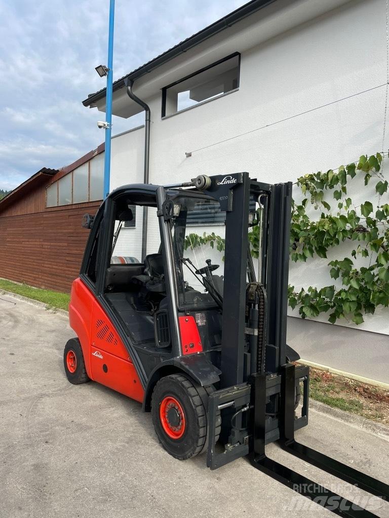 Linde H 30 T Plinski viličarji
