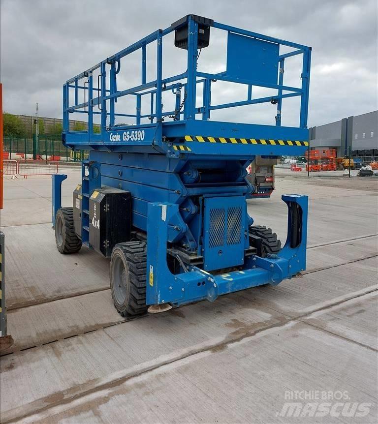 Genie GS 5390 RT Škarjaste dvižne ploščadi