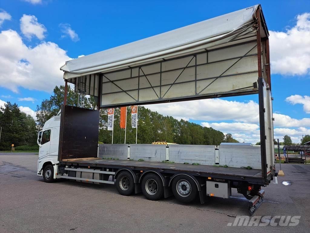 Volvo FH Tovornjaki s kesonom/platojem