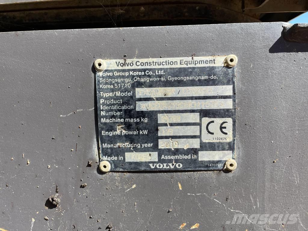 Volvo ECR 235 Bagri goseničarji