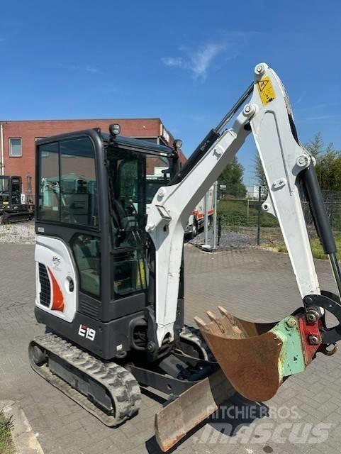 Bobcat E 19 Mini bagri <7t