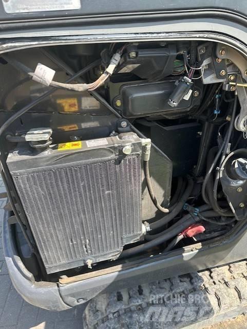 Bobcat E 19 Mini bagri <7t