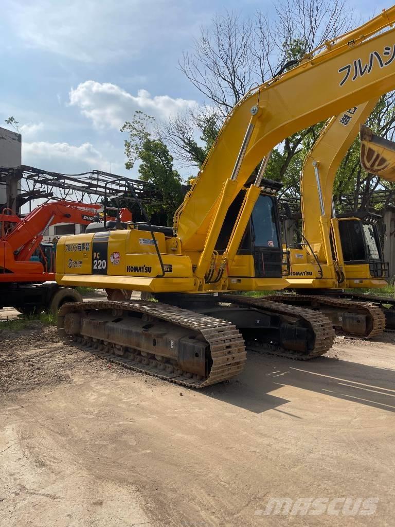 Komatsu pc220-8 Bagri goseničarji