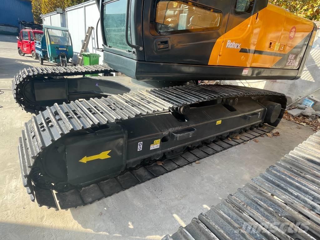 Hyundai HX 220 Bagri goseničarji