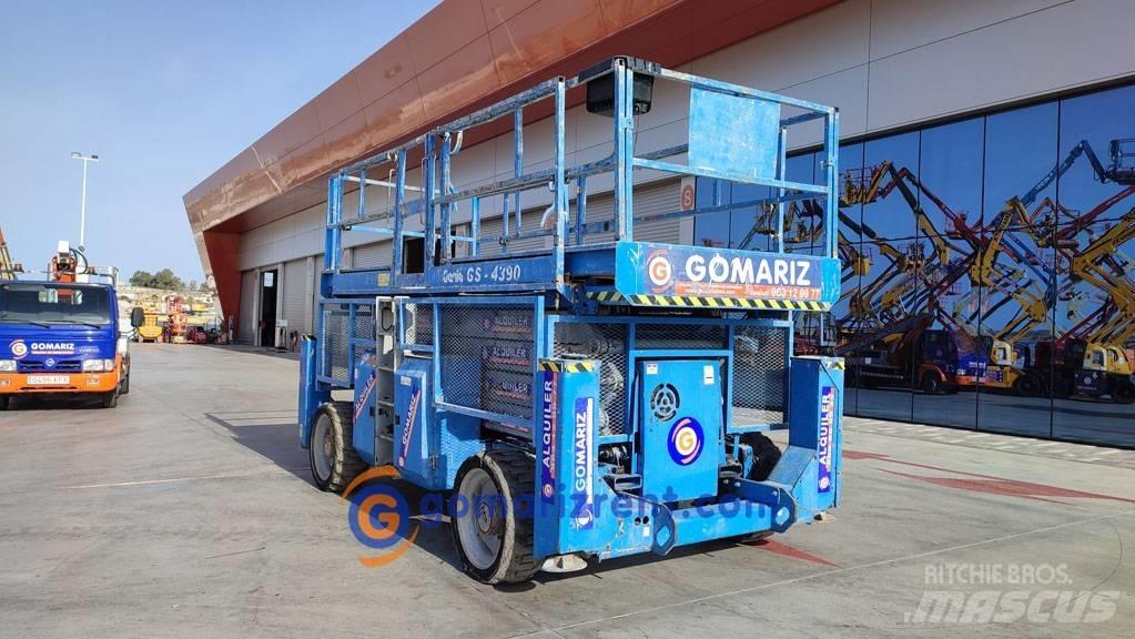 Genie GS 4390 RT Škarjaste dvižne ploščadi