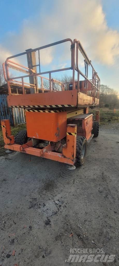 JLG 4394 RT Škarjaste dvižne ploščadi
