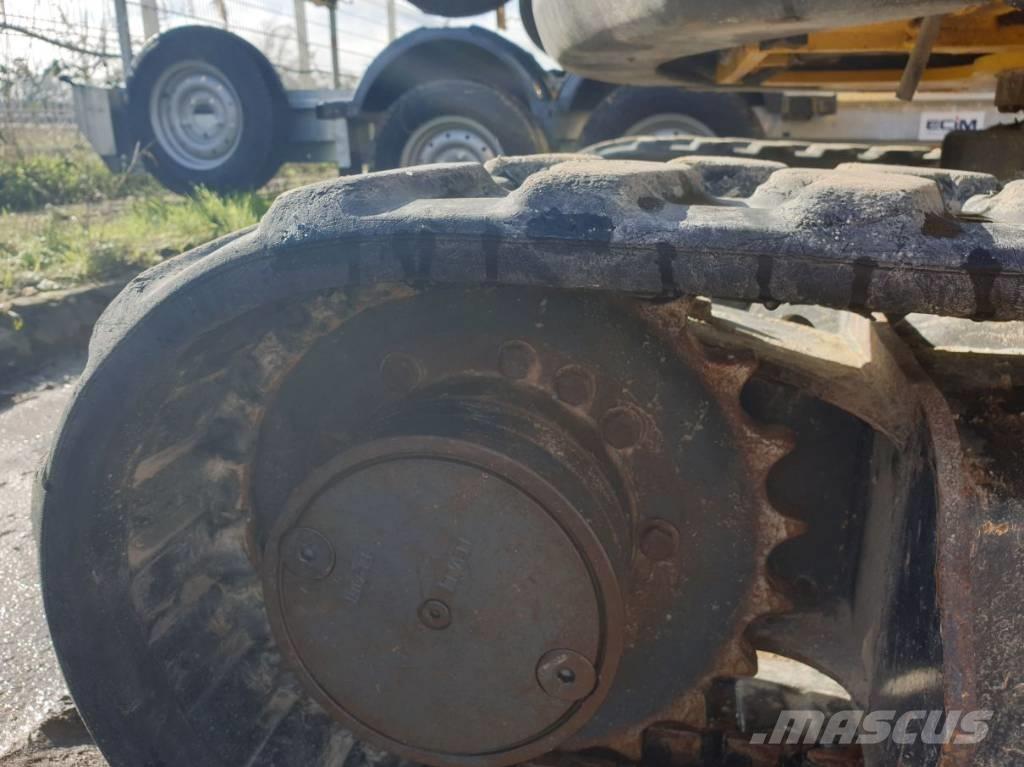 Komatsu PC26MR-3 Mini bagri <7t