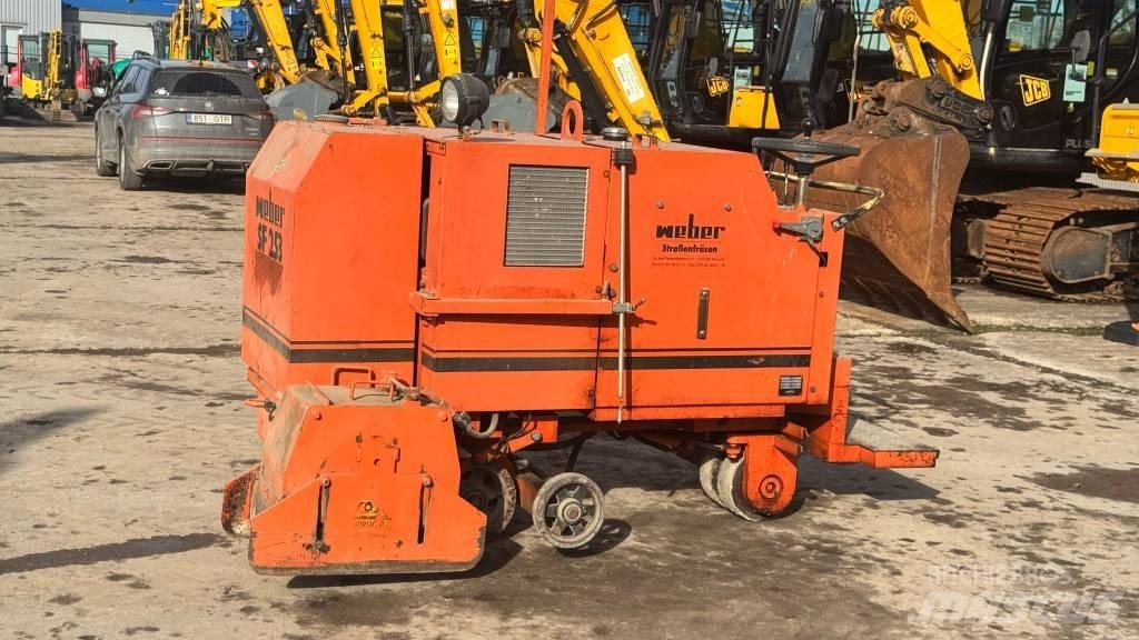 Weber SF253 Rezalke asfalta