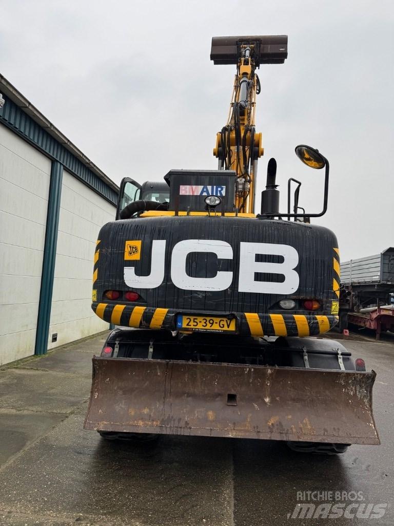 JCB 140w Bagri goseničarji