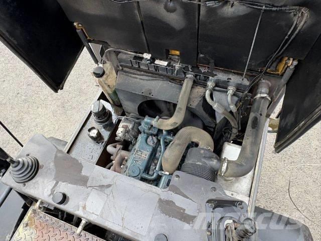 Mecalac TA 3 SH Ne cestni demperji