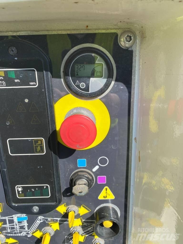 JLG H 340AJ Zglobne dvižne ploščadi