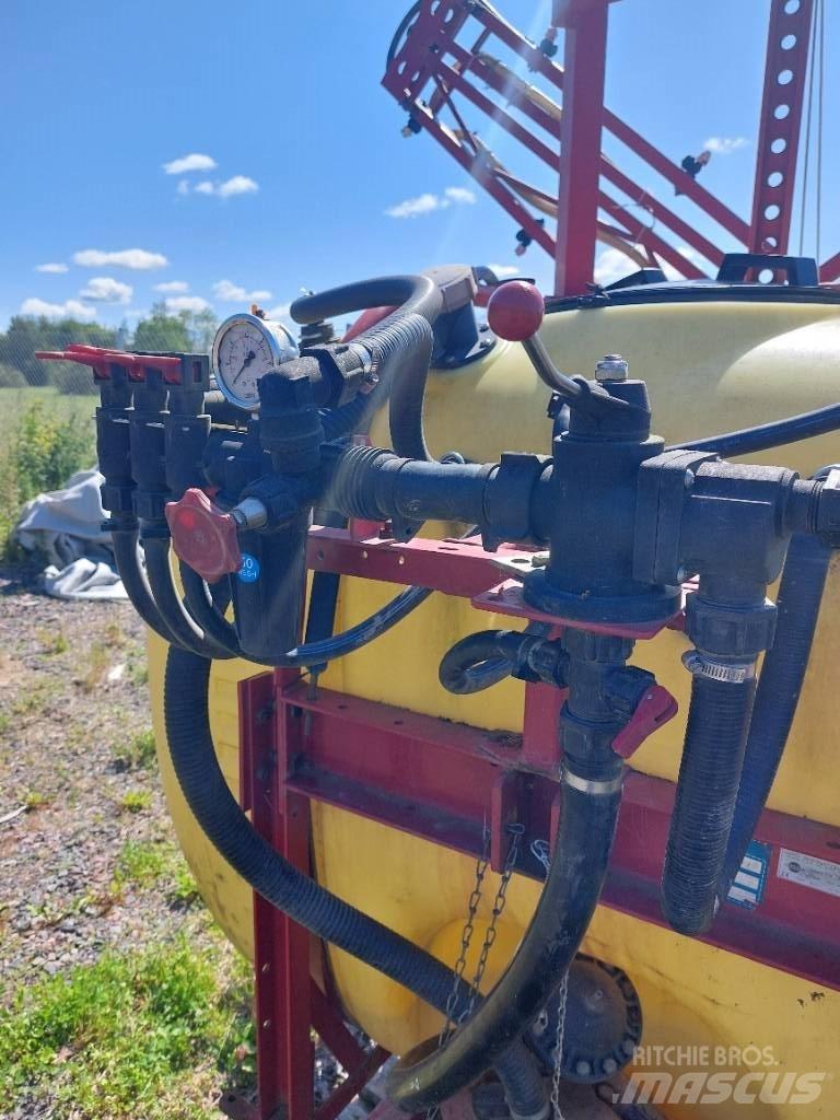 Hardi NK 800/12m Montirane škropilnice