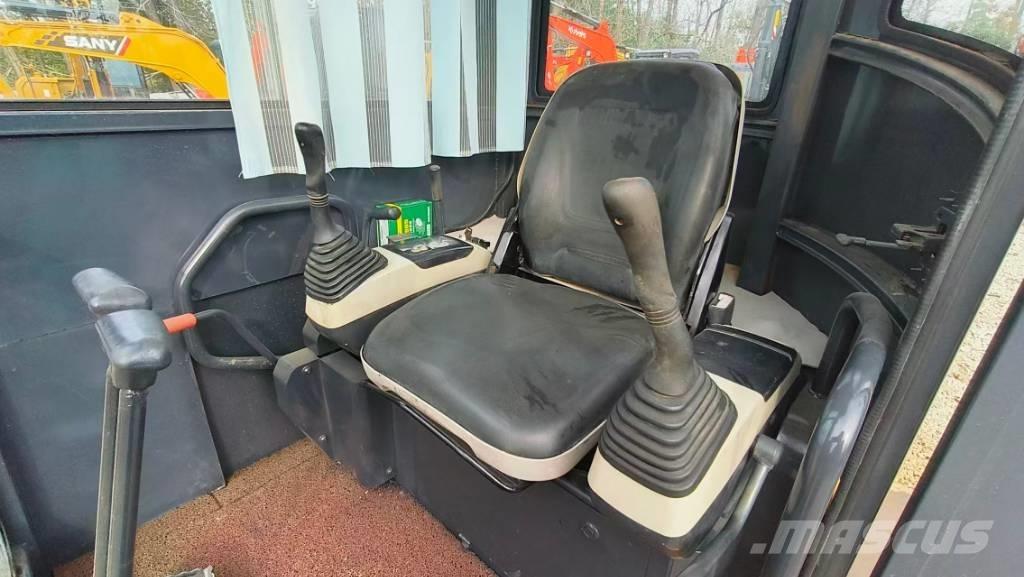 Komatsu PC 35 MR-3 Mini bagri <7t