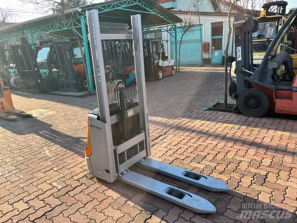 Still EXV 10 V-4103 Ročni električni viličar