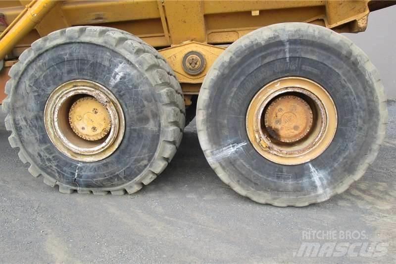 Bell B40D 6X6 Zglobni demperji