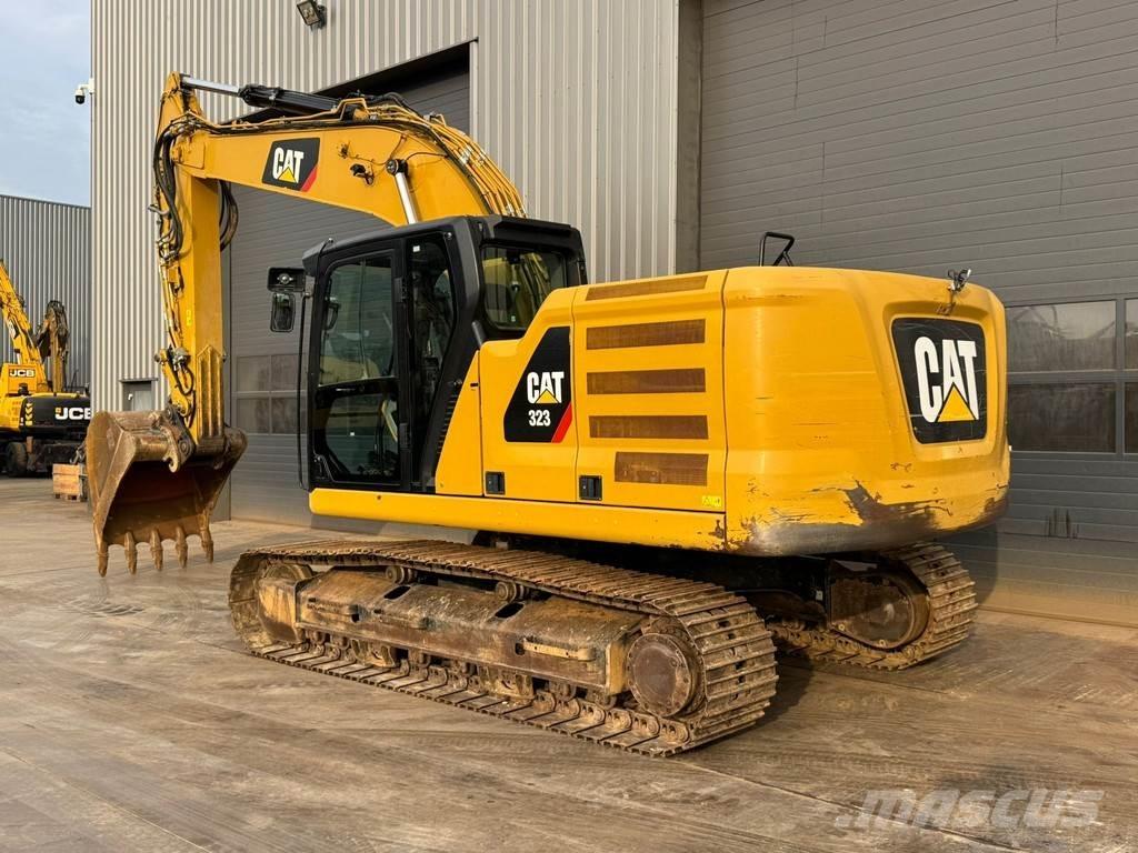 CAT 323 07A Bagri goseničarji