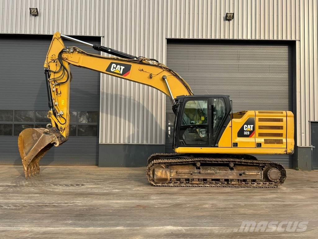 CAT 323 07A Bagri goseničarji