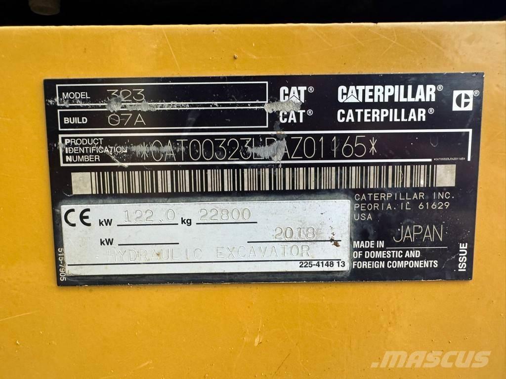 CAT 323 07A Bagri goseničarji