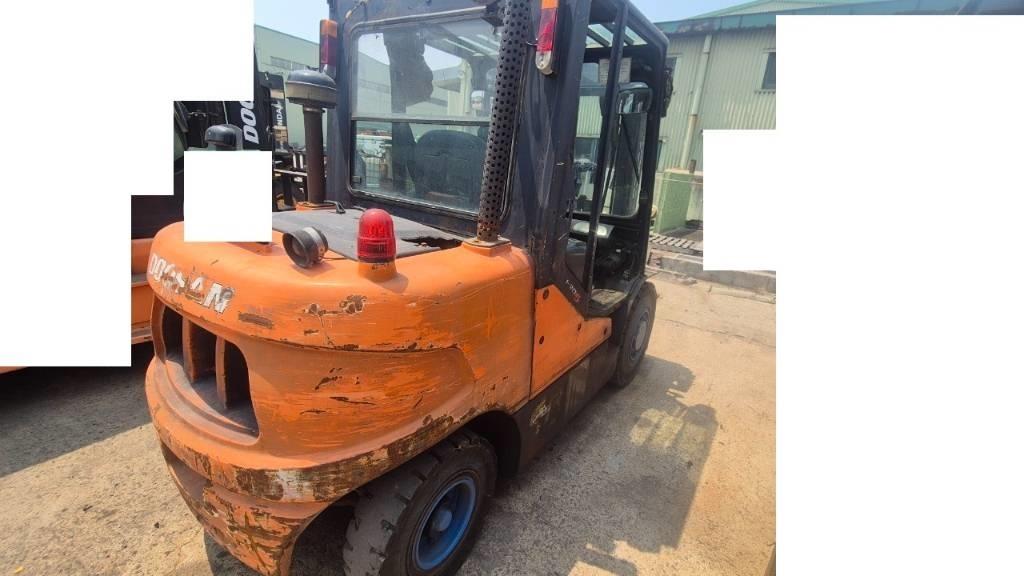 Doosan D 35 C-5 Električni viličarji