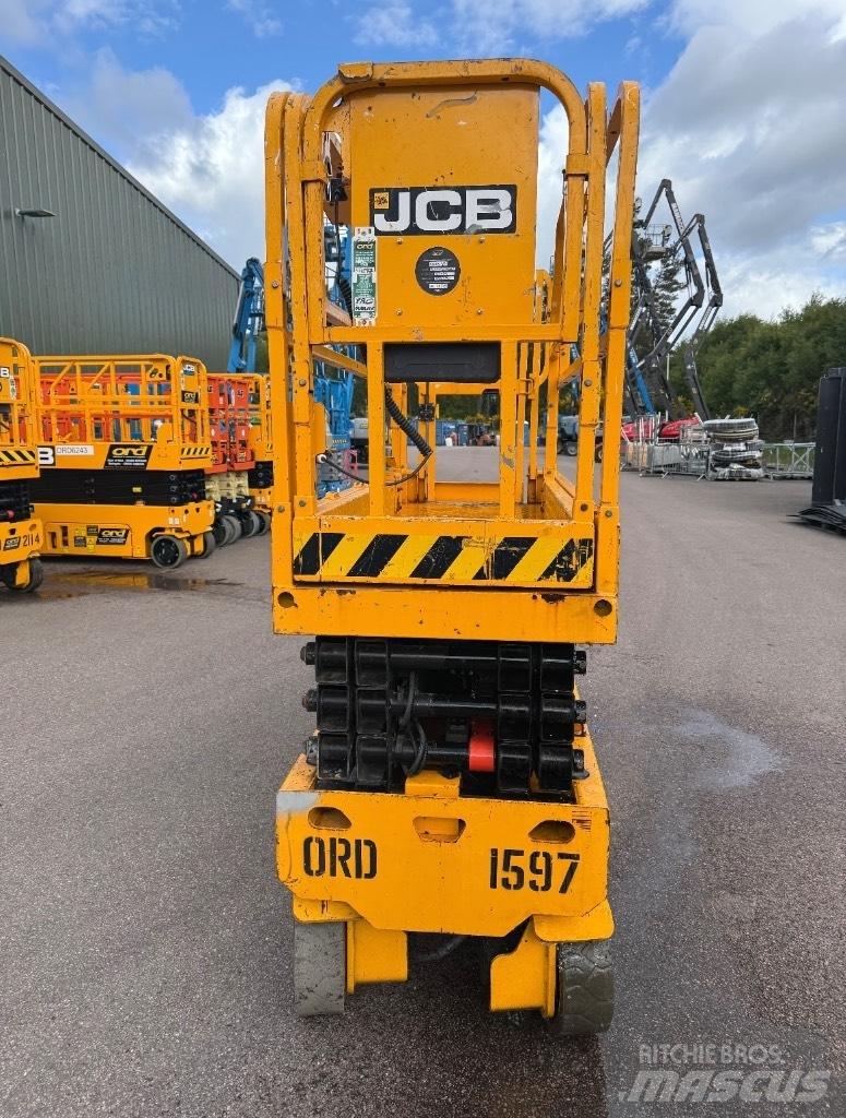 JCB S 2632 E Škarjaste dvižne ploščadi