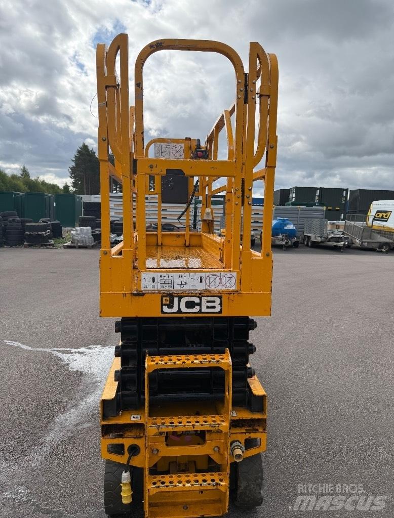 JCB S 2632 E Škarjaste dvižne ploščadi