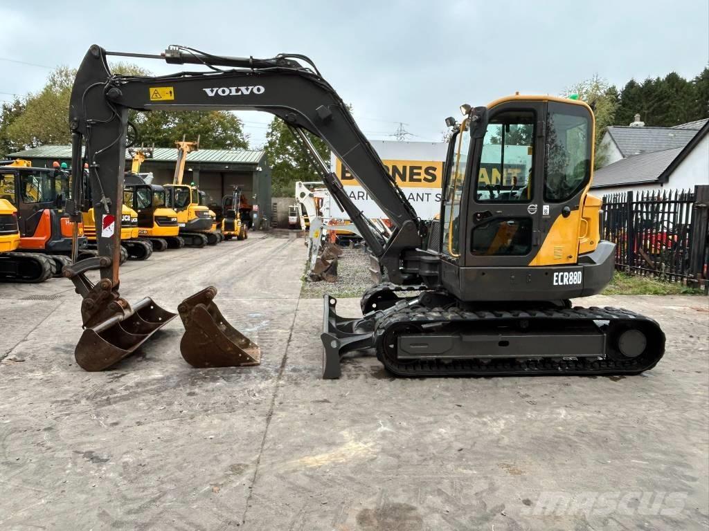 Volvo ECR 88 D Midi bagri 7t – 12t
