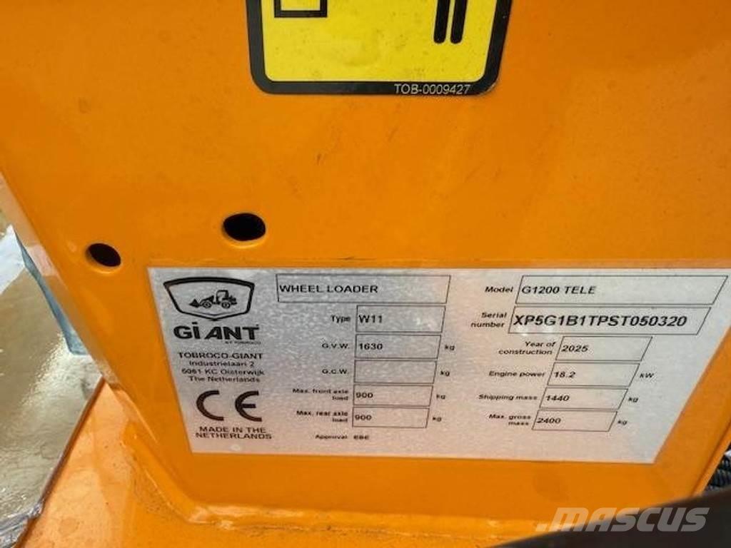 GiANT G1200 Tele Kolesni nakladalci