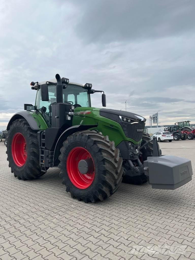 Fendt 1050 Traktorji