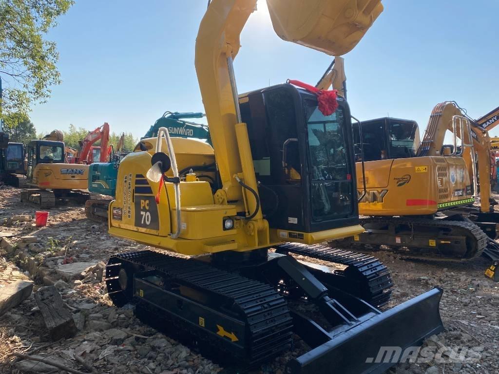 Komatsu 70-8 Bagri goseničarji