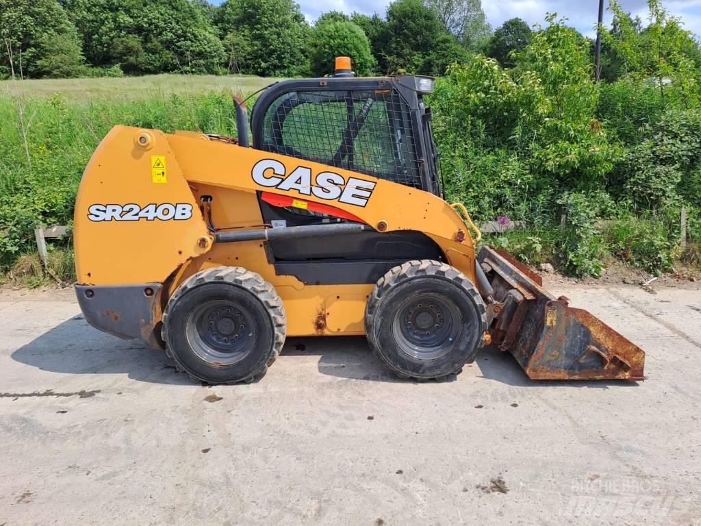 CASE SR 240 B Skid steer mini nakladalci