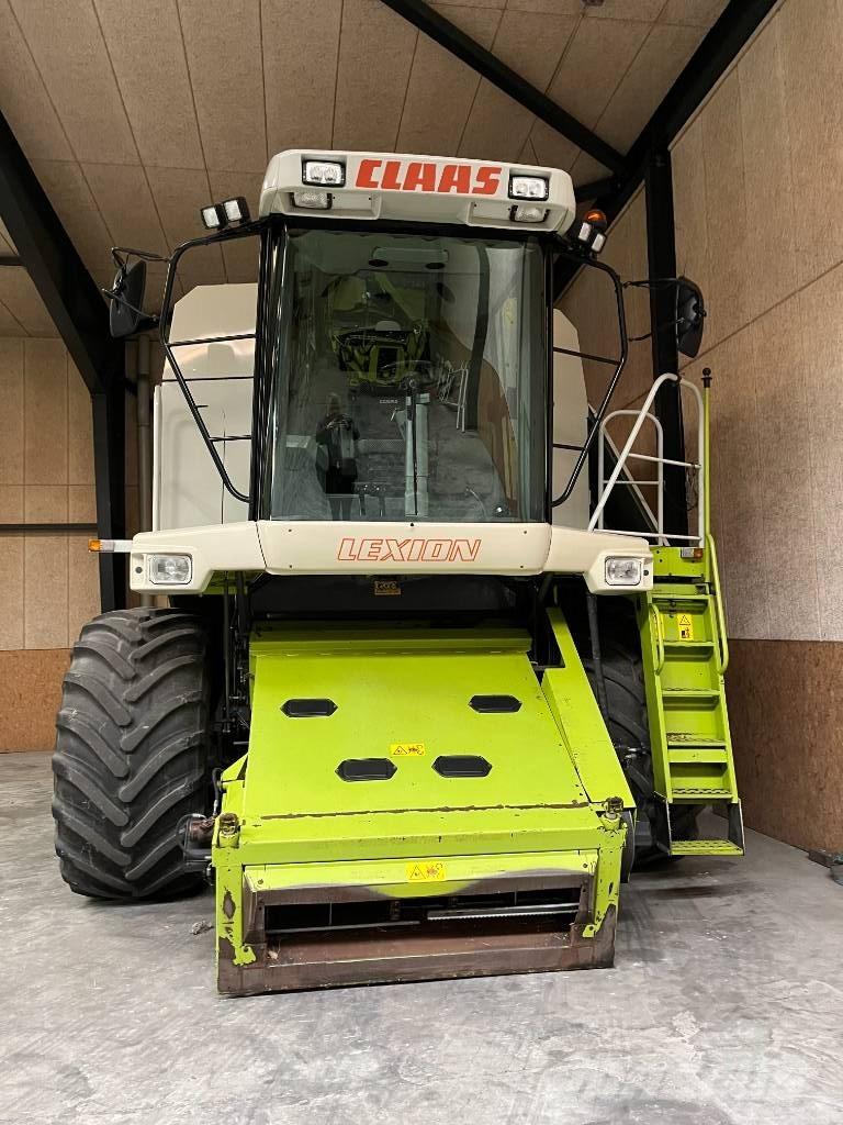 CLAAS Lexion 460 Kombajni