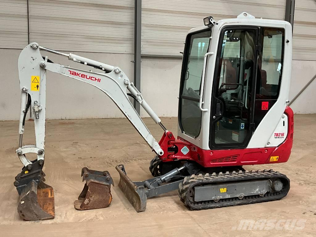 Takeuchi TB 216 Mini bagri <7t