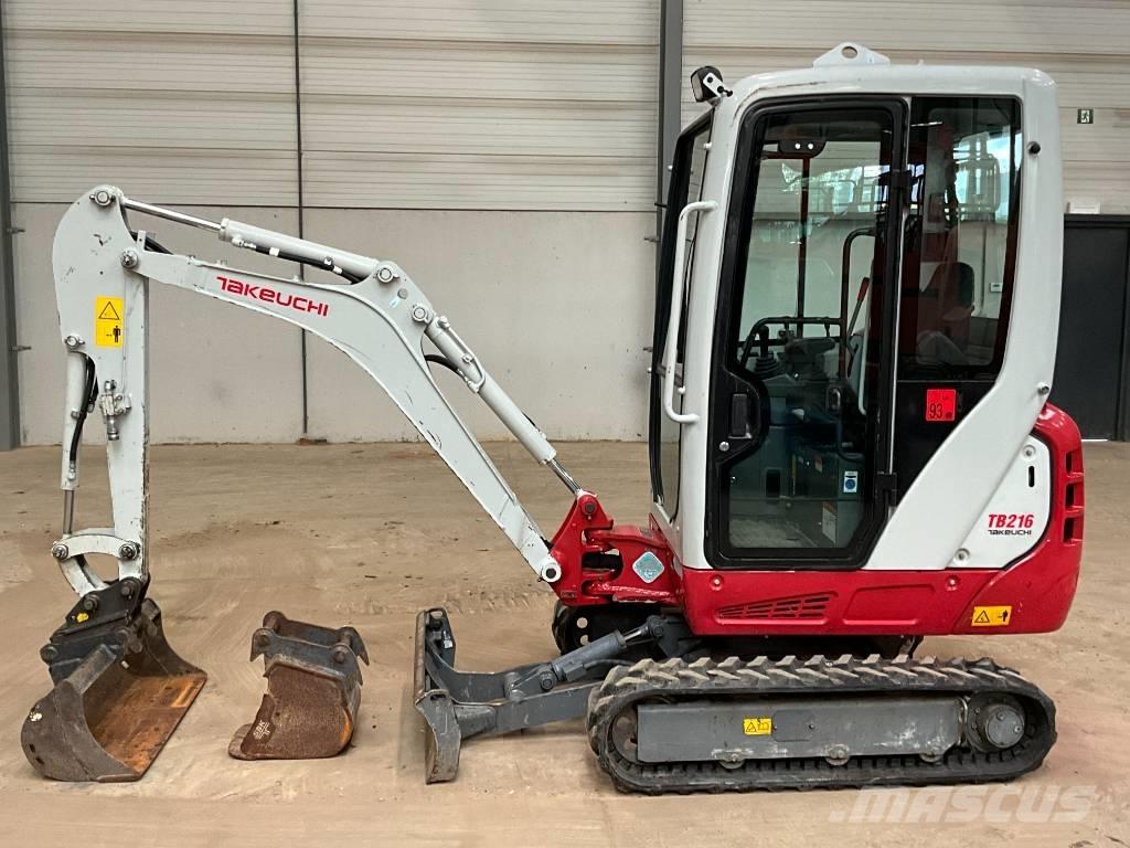 Takeuchi TB 216 Mini bagri <7t
