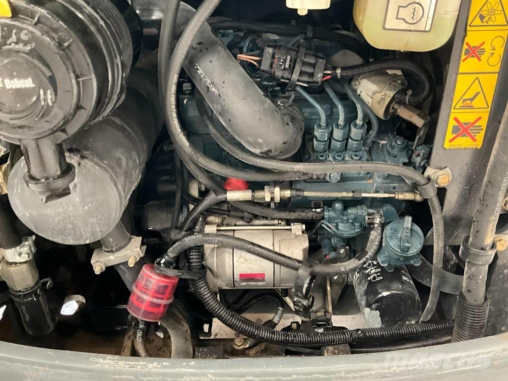 Bobcat E 17 Mini bagri <7t