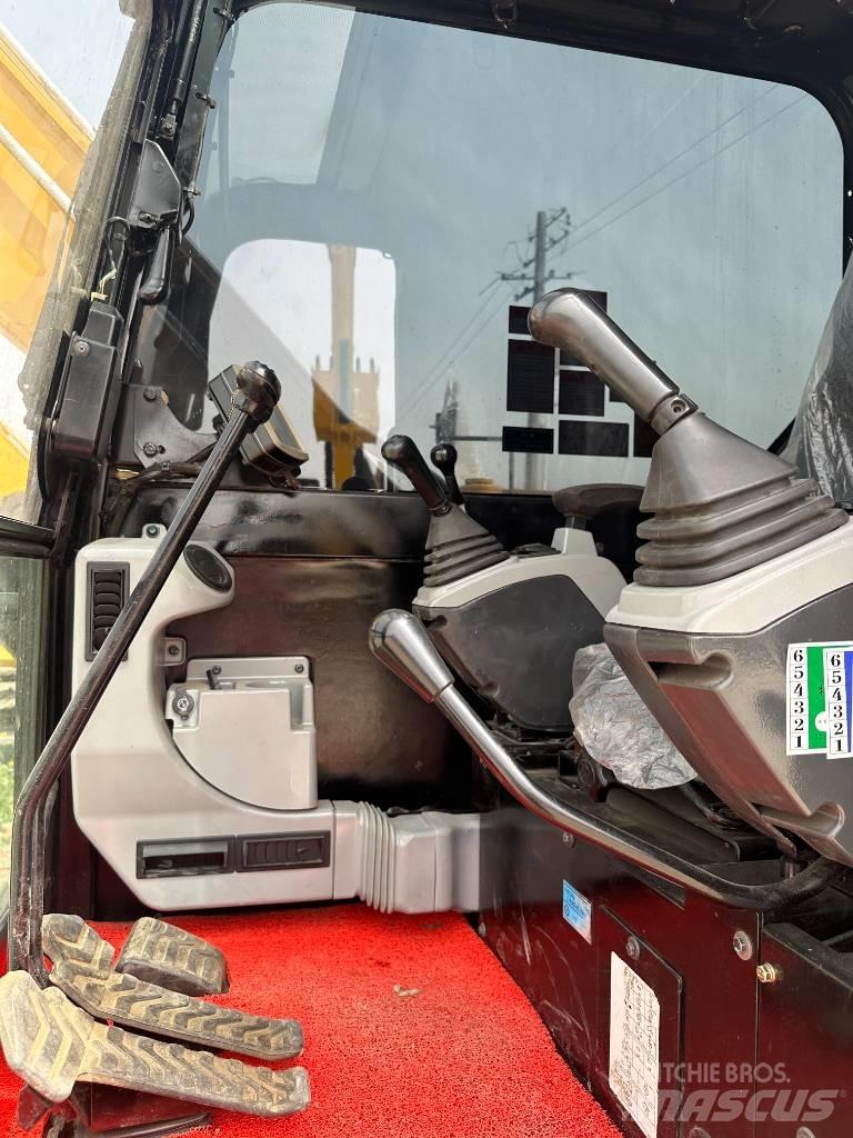 CAT 307E2 Mini bagri <7t