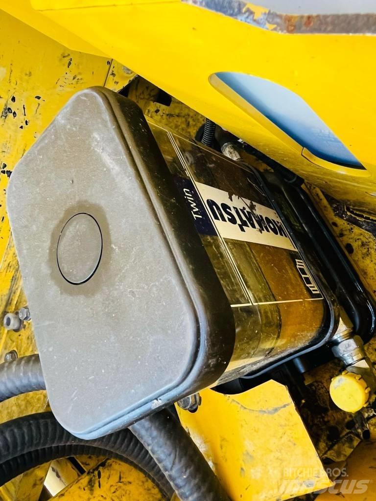 Komatsu PC 210 LC-11 Bagri goseničarji