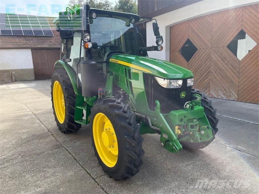 John Deere 5100M Traktorji