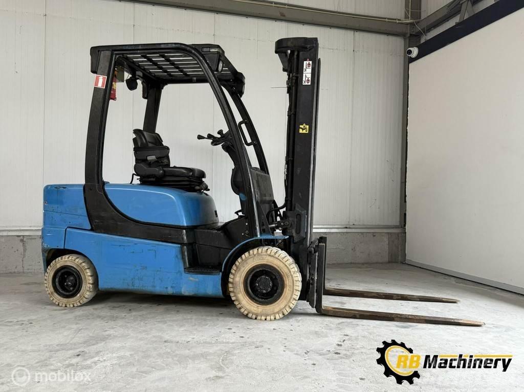 Yale GDP25LX Viličarji - drugo